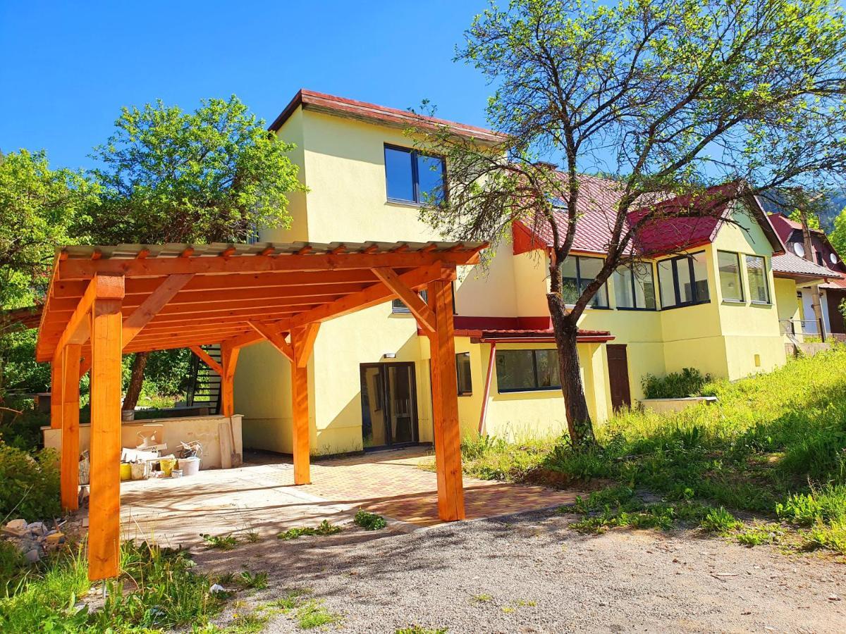 Cely Apartmanovy Dom Donovaly-Hanesy Exterior foto